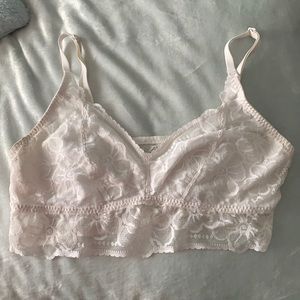 Women’s PINK lace bralette